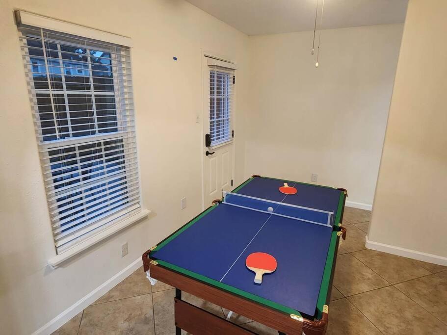 Lucky House - Tranquility In The Middle Of Houston - Tv In Every Room - 300 M2 Экстерьер фото